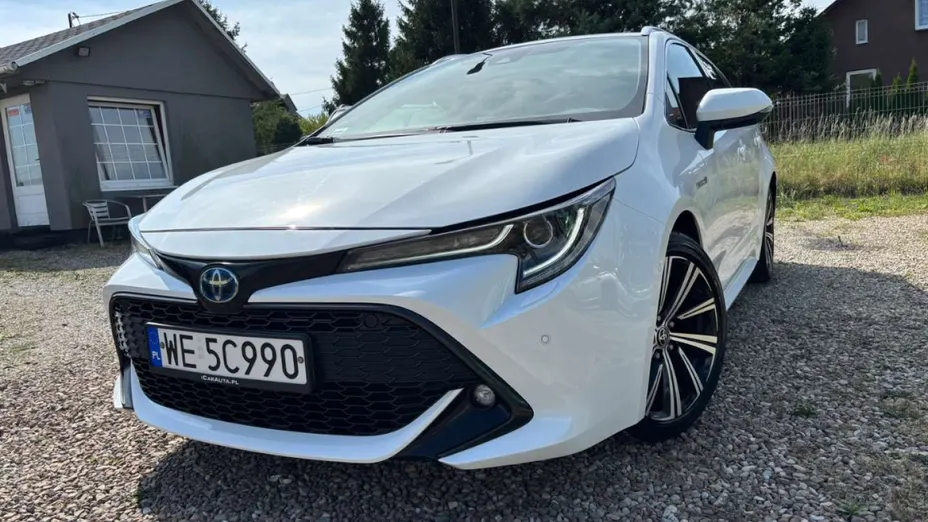 TOYOTA Corolla -