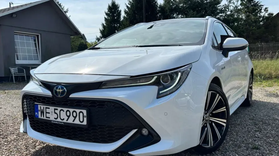 TOYOTA Corolla -