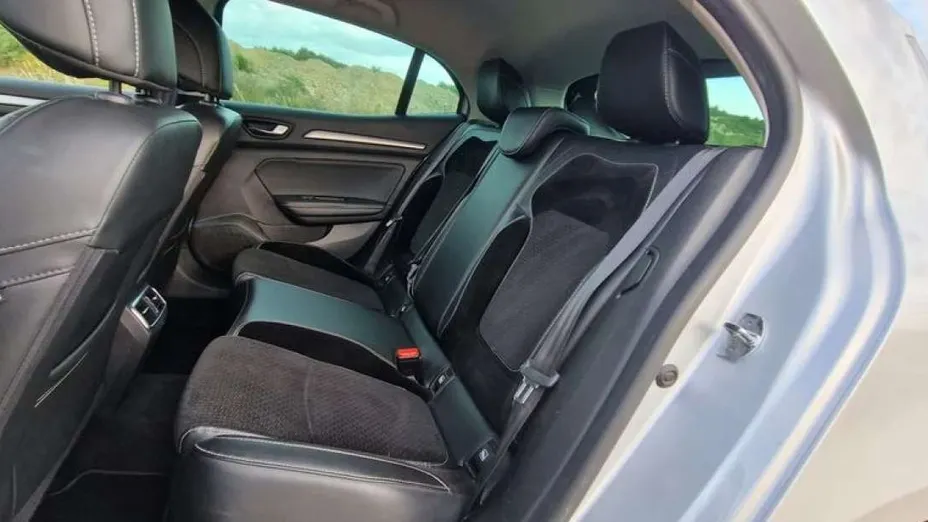 RENAULT Megane -