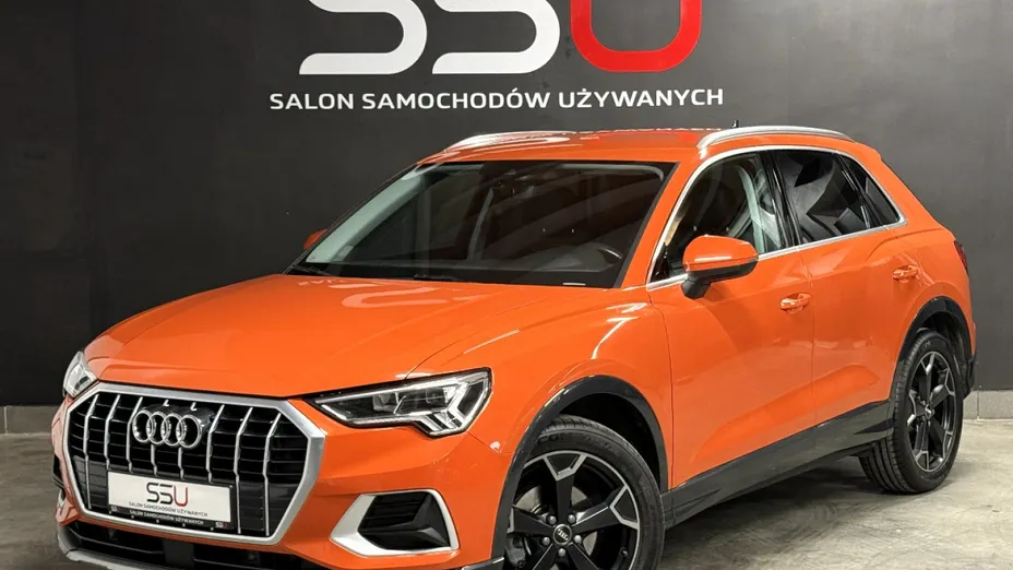 AUDI Q3 -