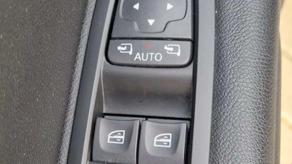 RENAULT Megane -