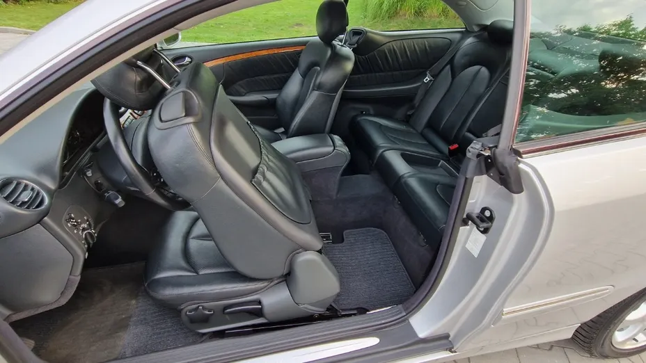 MERCEDES-BENZ CLK -