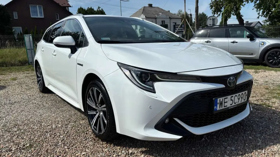 TOYOTA Corolla -