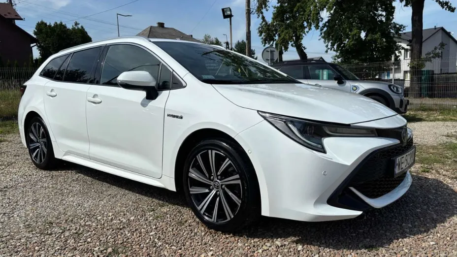 TOYOTA Corolla -