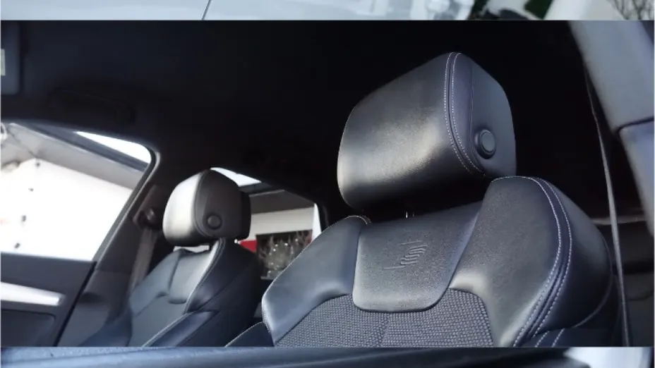 AUDI Q5 -