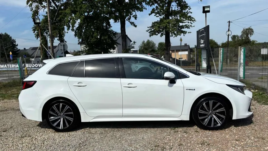 TOYOTA Corolla -