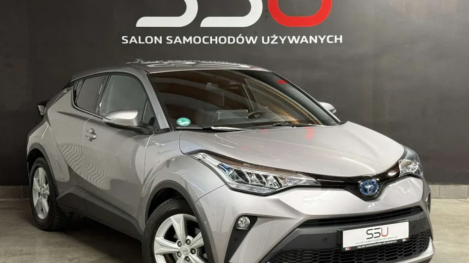 TOYOTA C-HR -