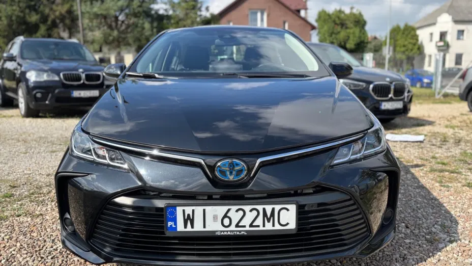TOYOTA Corolla -