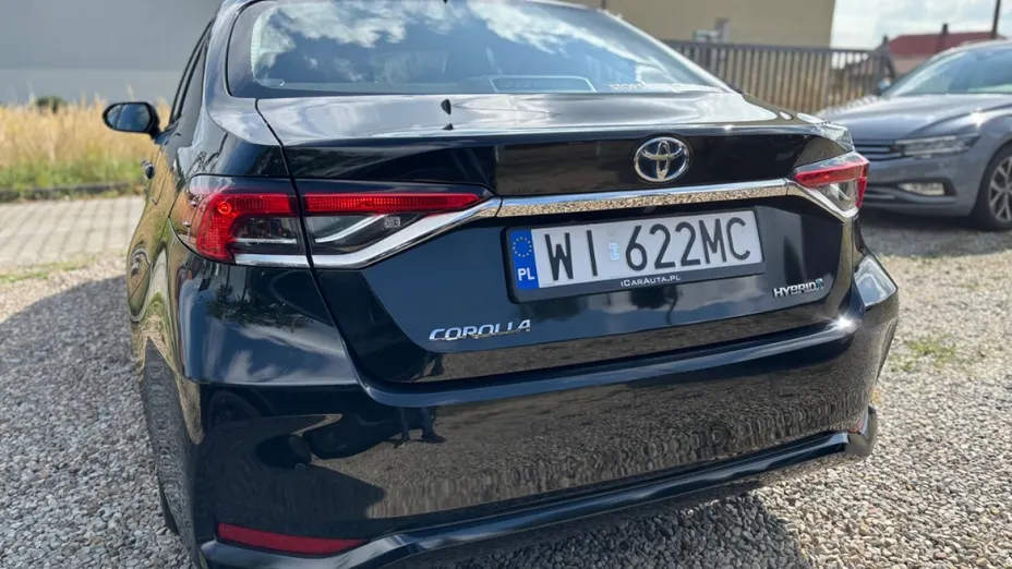 TOYOTA Corolla -