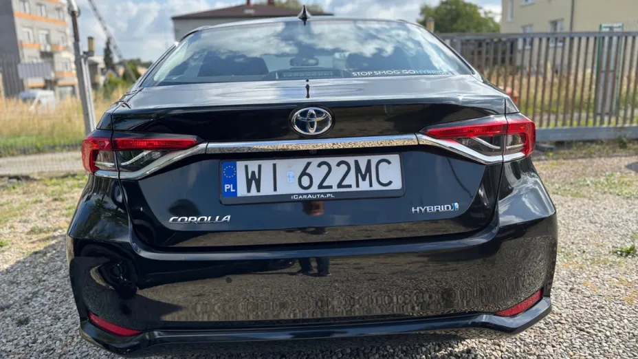 TOYOTA Corolla -