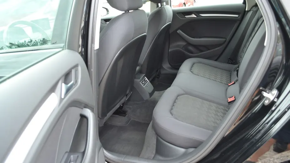 AUDI A3 Sportback -