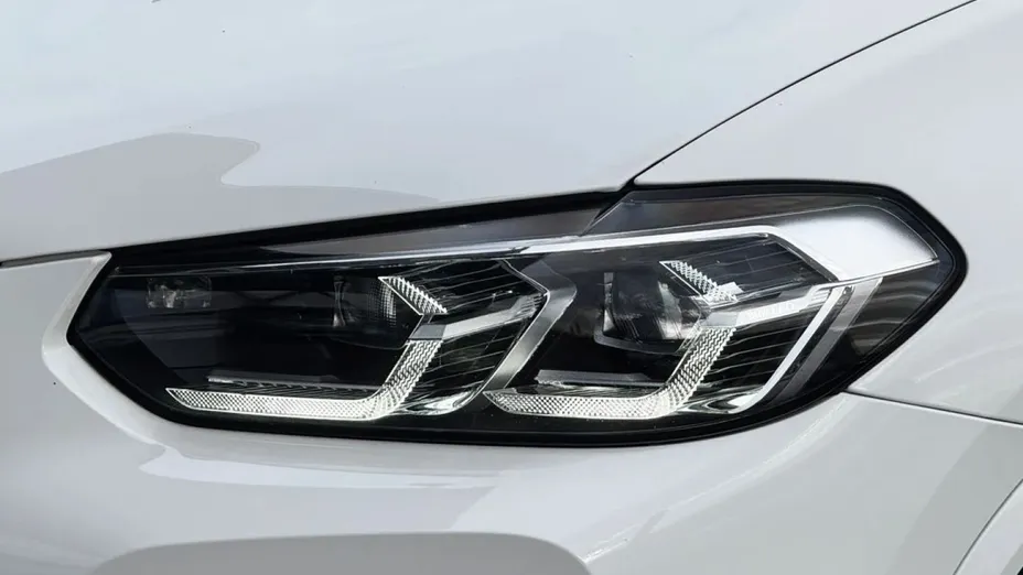 BMW X3 -