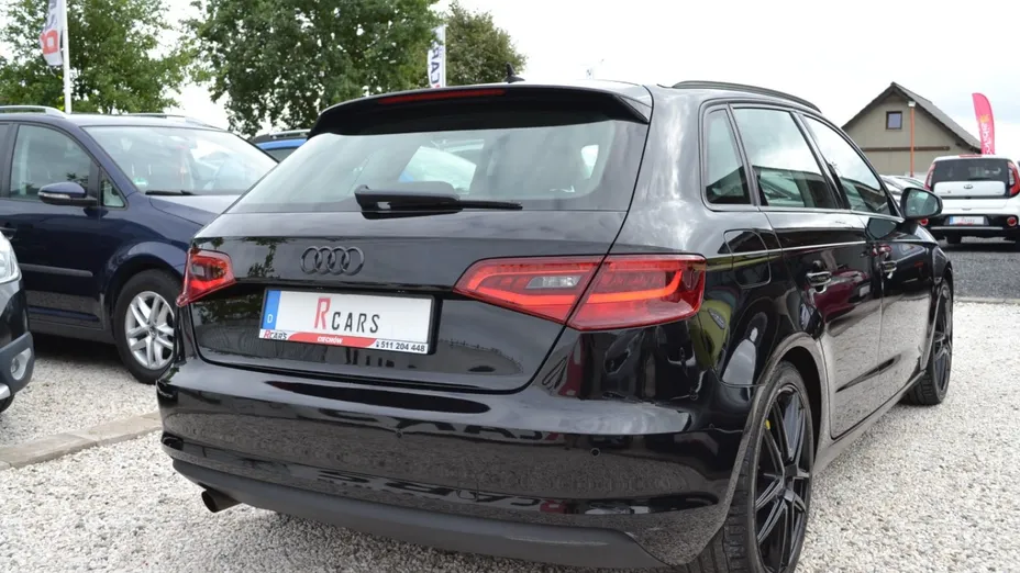 AUDI A3 Sportback -