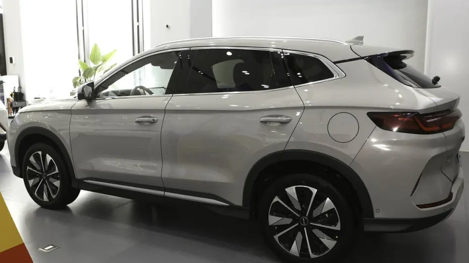 BYD Song -