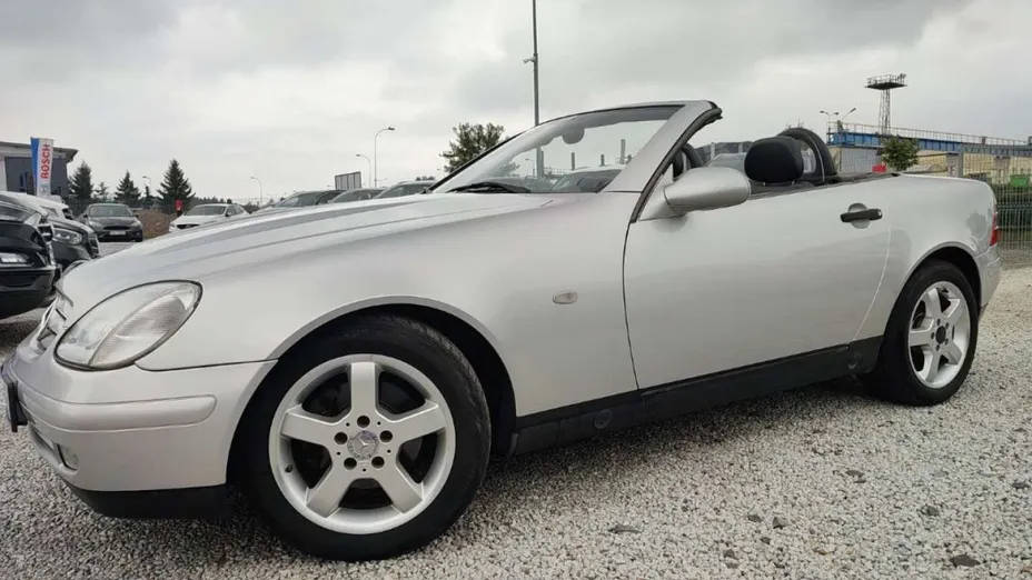 MERCEDES-BENZ SLK -