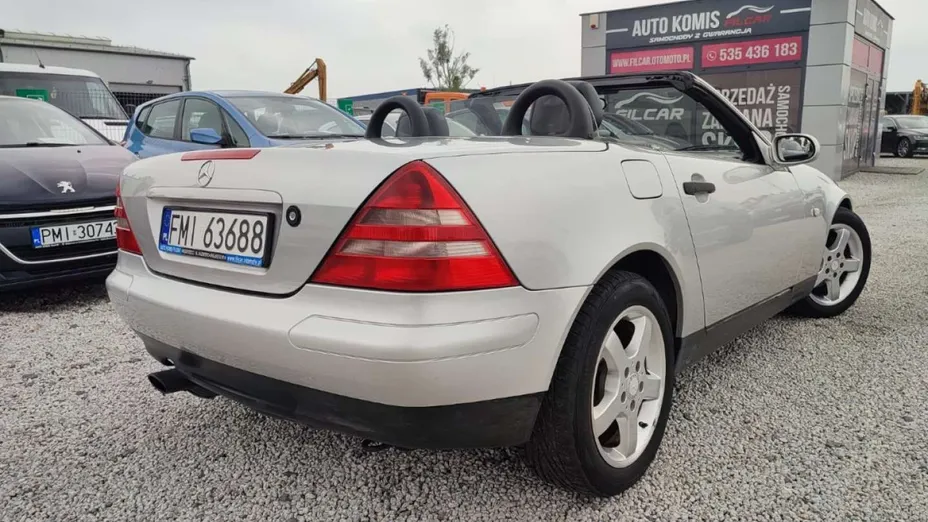 MERCEDES-BENZ SLK -