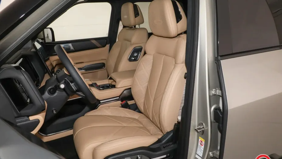 BYD Leopard 8 -
