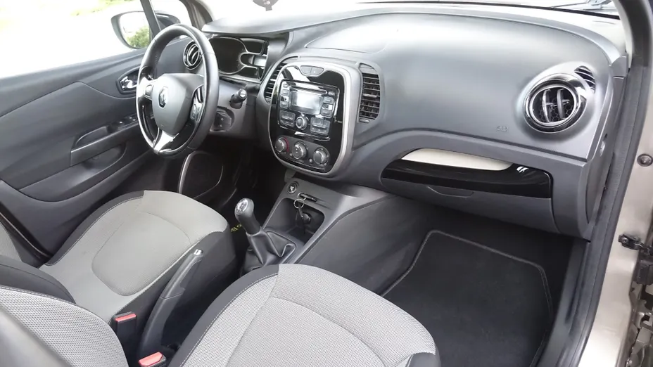 RENAULT Captur -