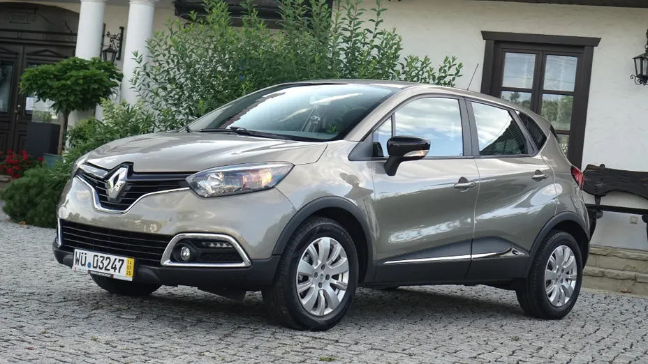 RENAULT Captur -