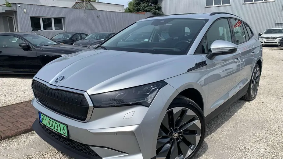 SKODA Enyaq -