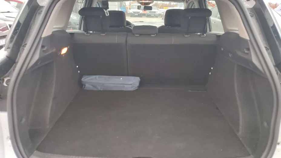 RENAULT Clio -
