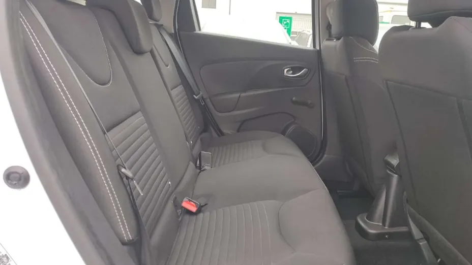 RENAULT Clio -
