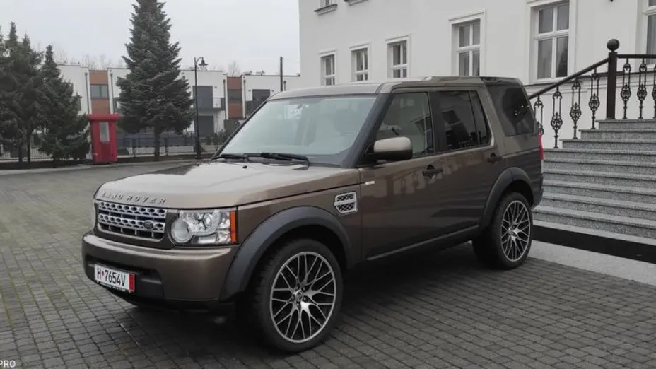 LAND ROVER Discovery -