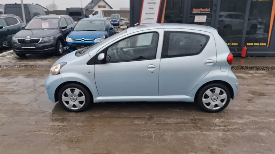 TOYOTA Aygo -