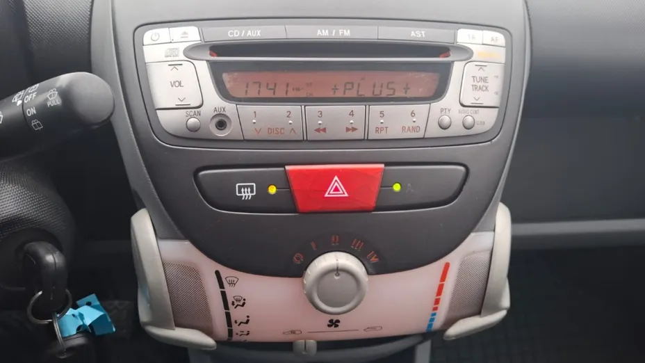 TOYOTA Aygo -