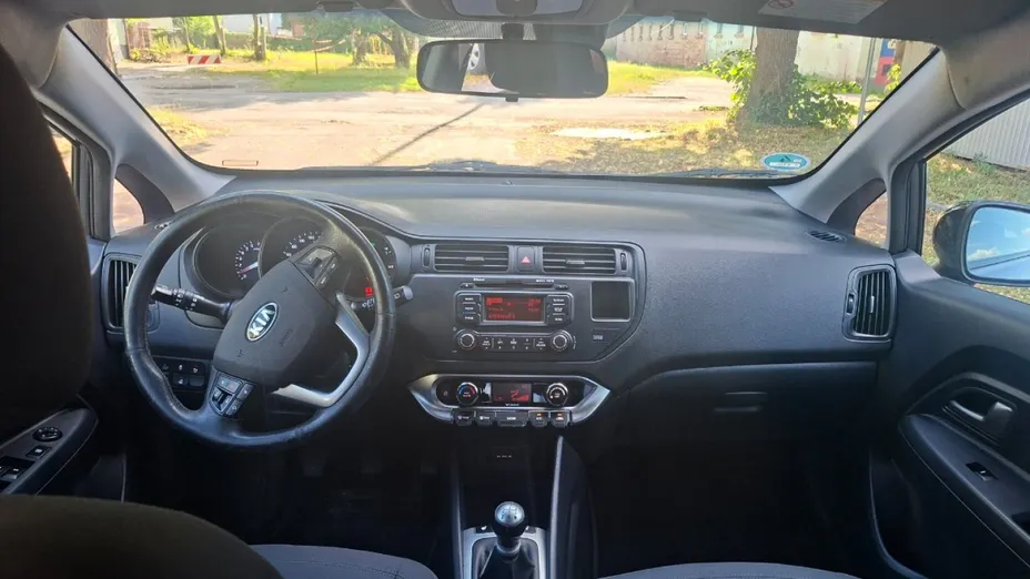 KIA Rio -