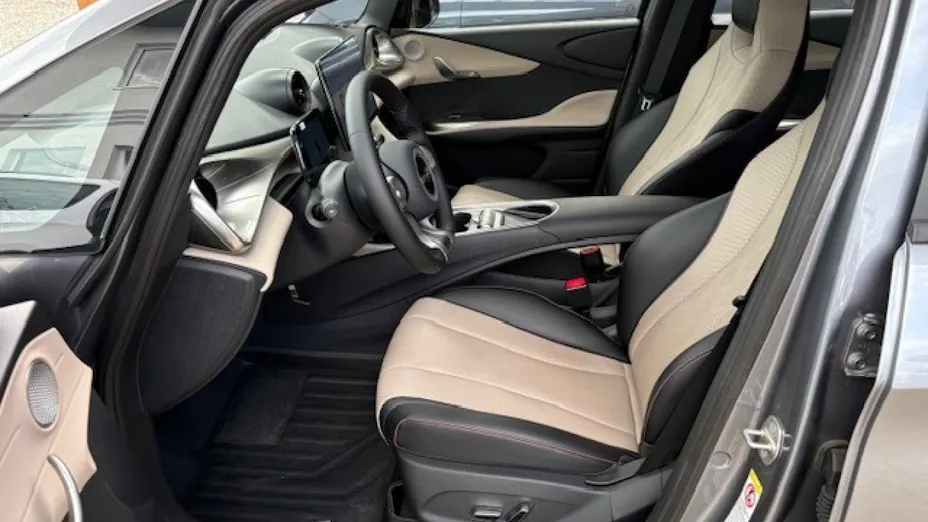 BYD Dolphin -
