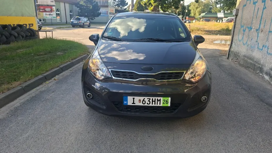 KIA Rio -