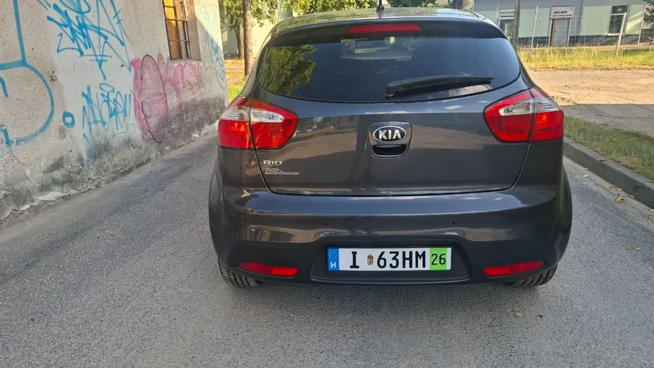 KIA Rio -
