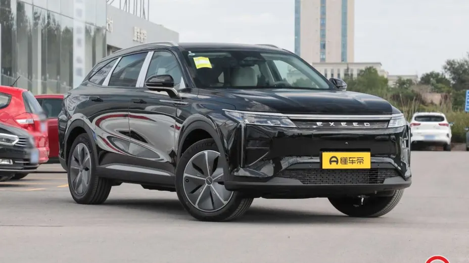 OMODA Omoda 9 -