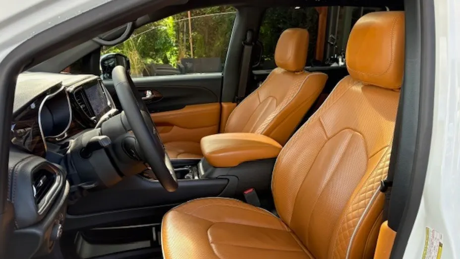 CHRYSLER Pacifica -
