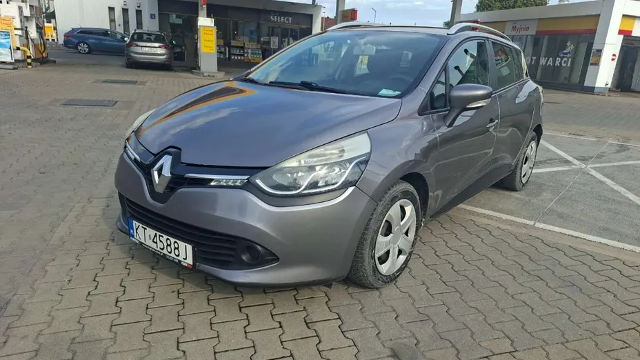 RENAULT Clio -