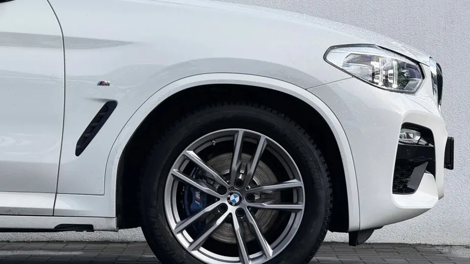 BMW X3 -