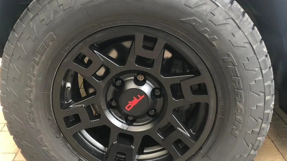 TOYOTA 4Runner -