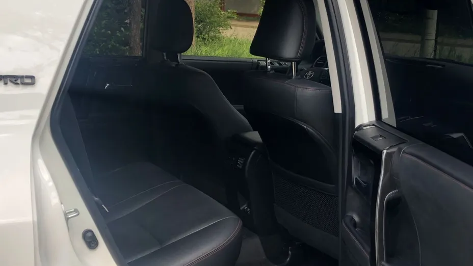 TOYOTA 4Runner -