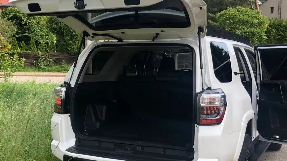TOYOTA 4Runner -
