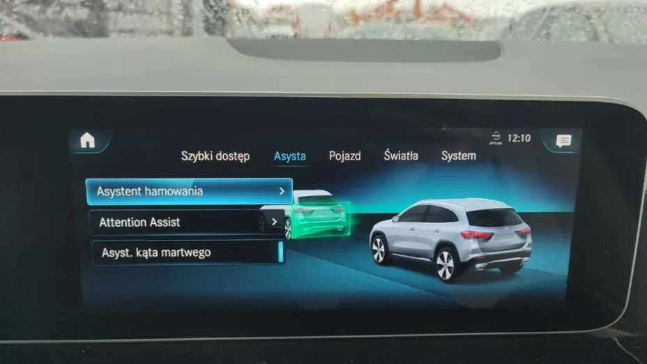 MERCEDES-BENZ GLA -
