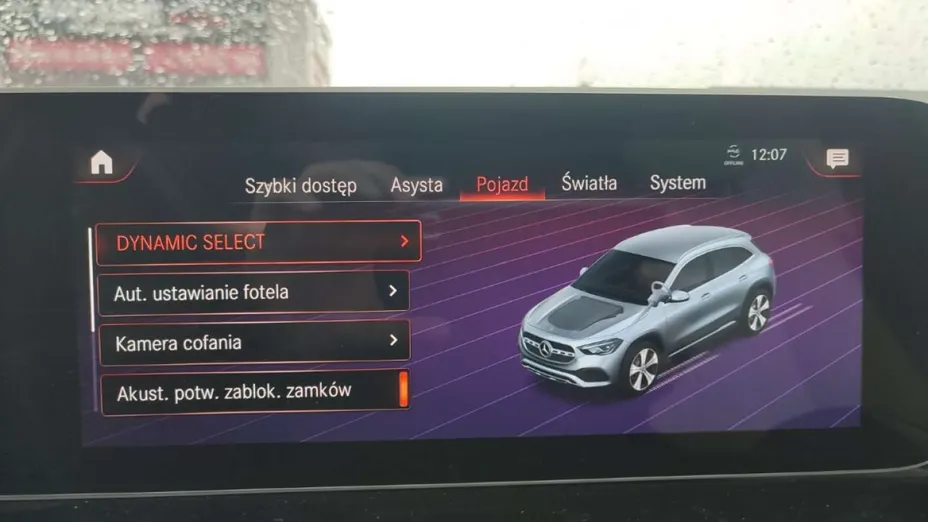 MERCEDES-BENZ GLA -