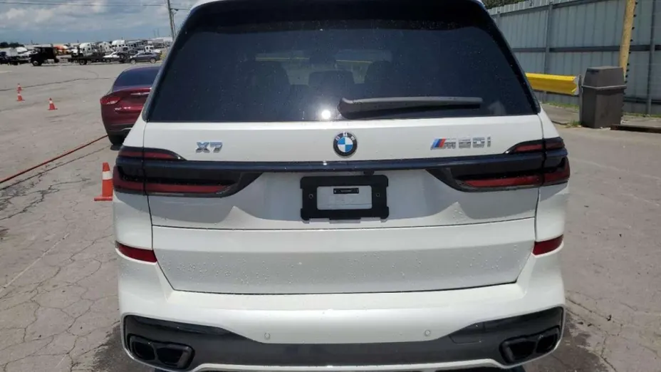 BMW X7 -