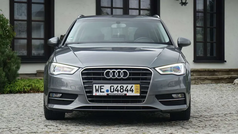 AUDI A3 Sportback -