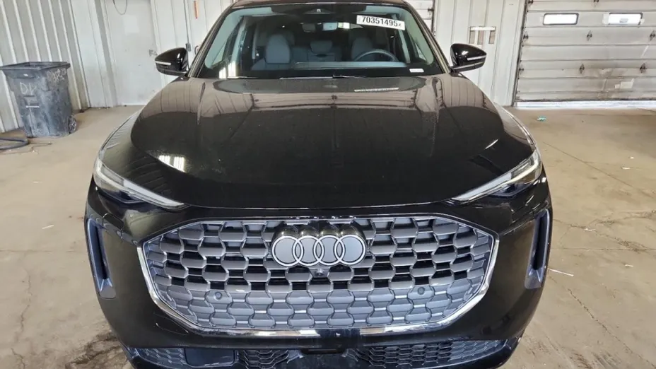 AUDI Q5 -