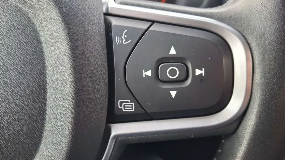 VOLVO V60 -