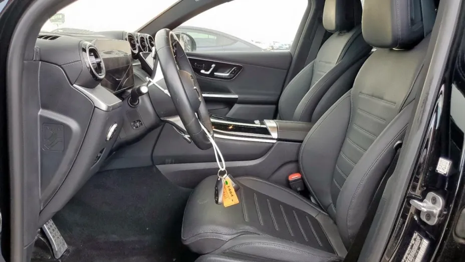 MERCEDES-BENZ GLC -