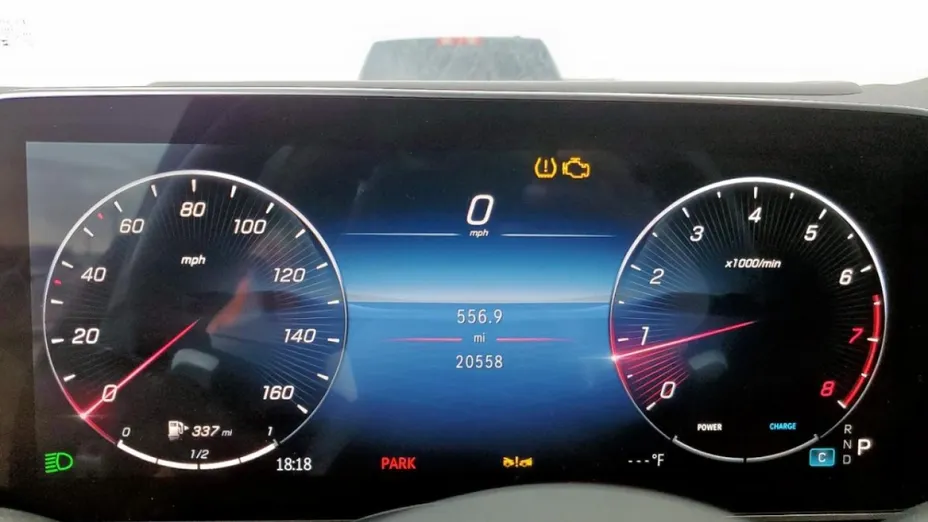 MERCEDES-BENZ GLC -