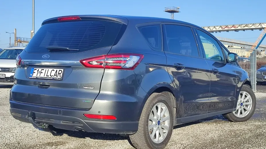 FORD S-MAX -