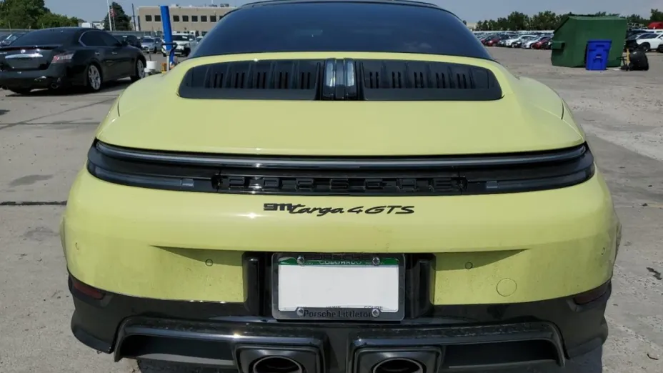PORSCHE 911 -